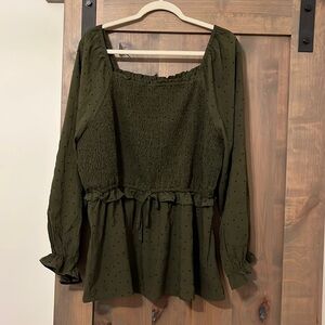 Green and black poke a dot top 1x